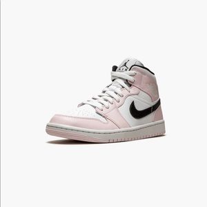 *BRAND NEW* Women’s Air Jordan 1 Pink